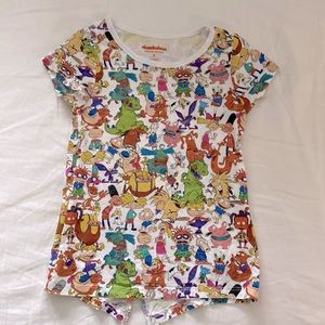 Girls 90’s Nickelodeon t shirt - size 6.